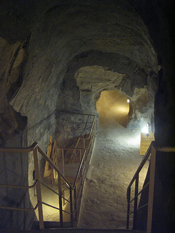 Подземный Иродион -туннели прорубленные повстанцами  136 год нашей эры - Гала 