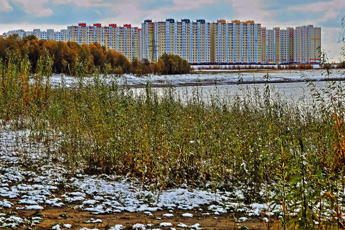 Сентябрь...Город, река,первый снег! - Владимир 