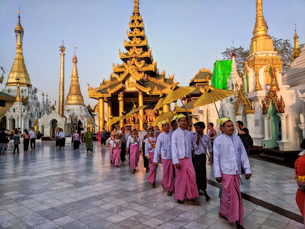 Золотая Пагода Шведагон. Янгон, Мьянма - Олег Ы