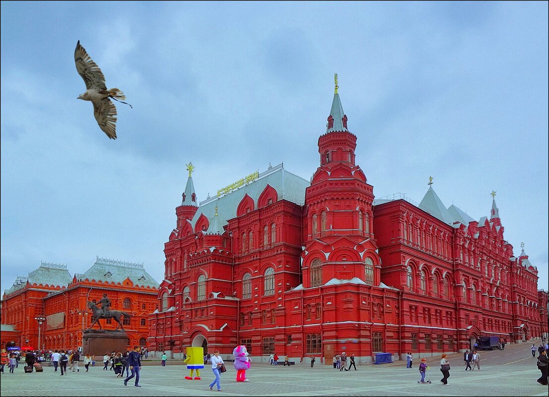 Исторический музей на Красной площади в Москве - Добрый вечер!