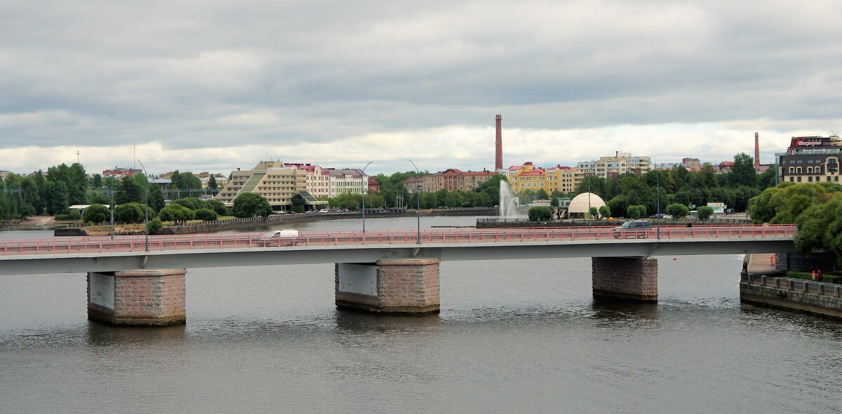 Петровский мост через Замковый пролив в Выборге. - Валерий Новиков