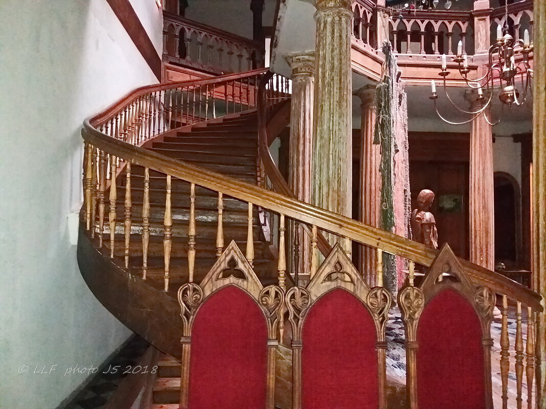 Лестница в Звартавском замке , 1881 - Liudmila LLF