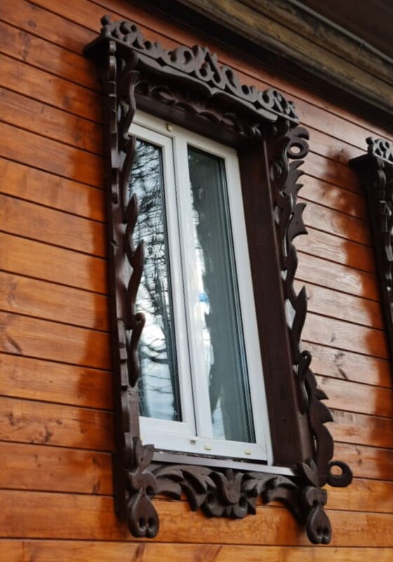 Деревянные наличники на окнах - Ольга Довженко