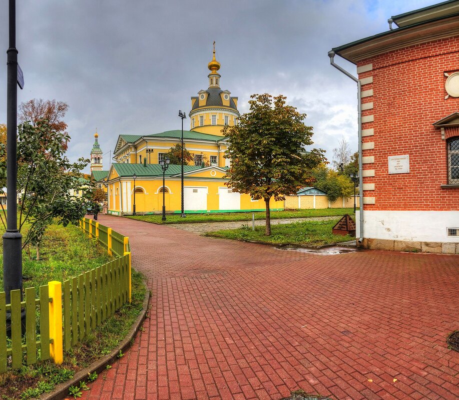 Покровский кафедральный собор - Константин 