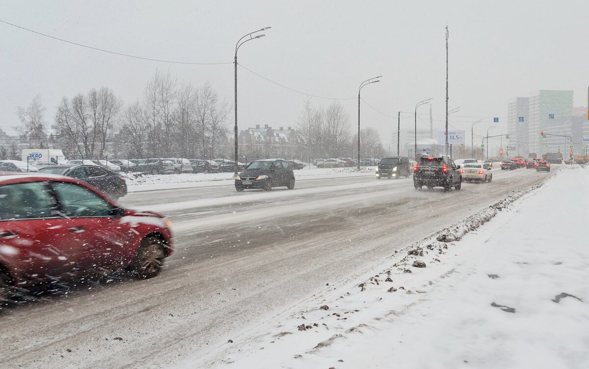 Снегопад в городе - Валерий Иванович
