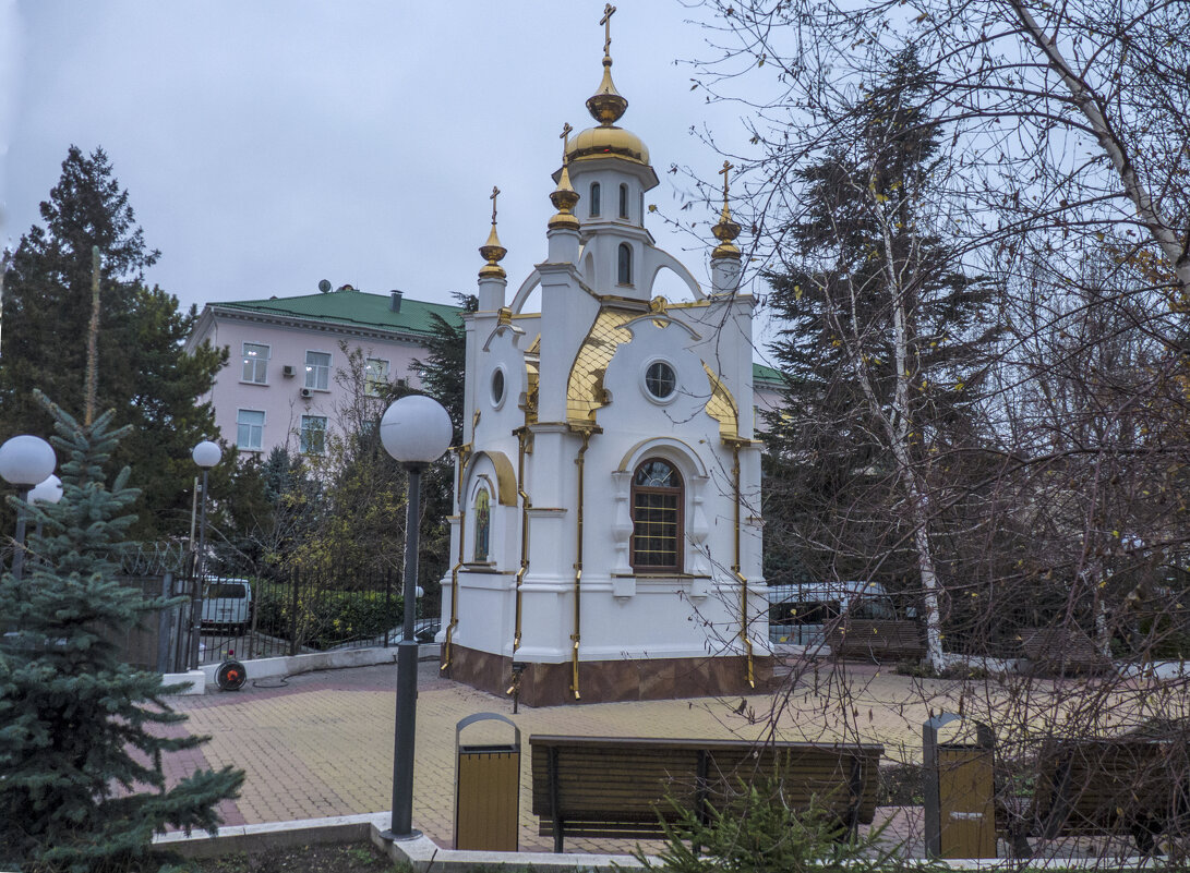 Симферополь,ул  Севастопольская - Валентин Семчишин