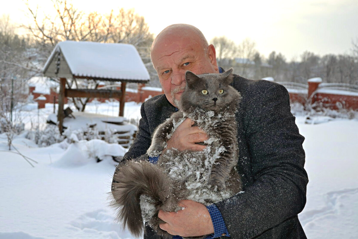 Зимним днём с котом Филькой. - Михаил Столяров