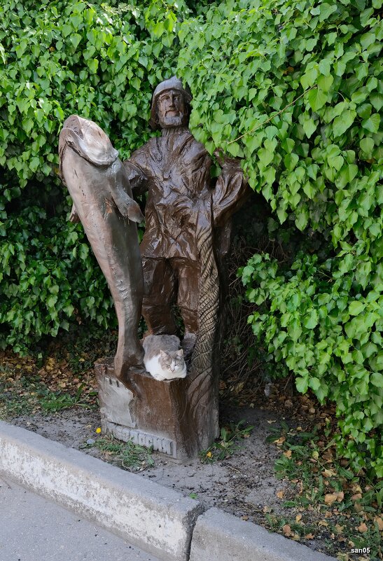 Памятник феодосийскому рыбаку - san05 -  Александр Савицкий