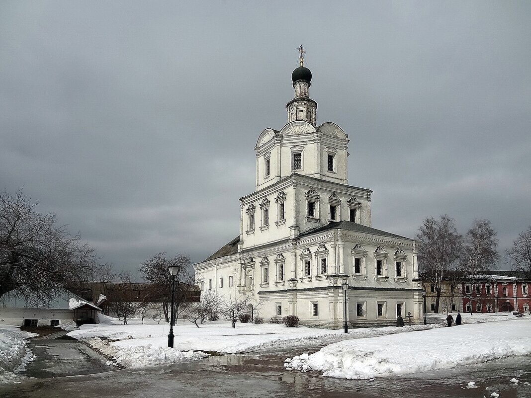 храм Архангела Михаила - Вера 