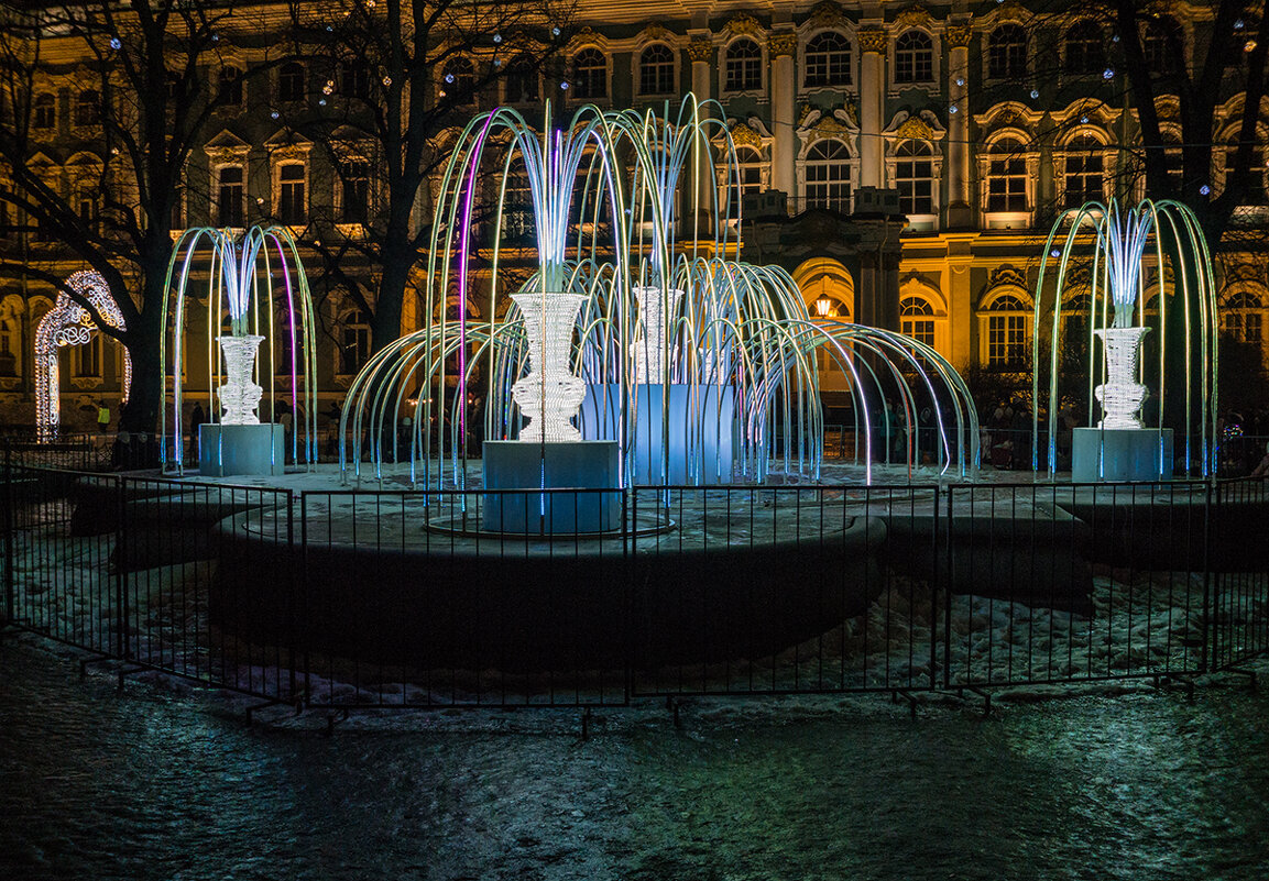 Новогодний фонтан - Ирина Соловьёва