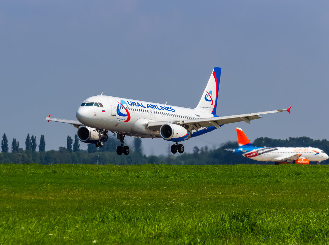 Ural airlines - A320 - Roman Galkov