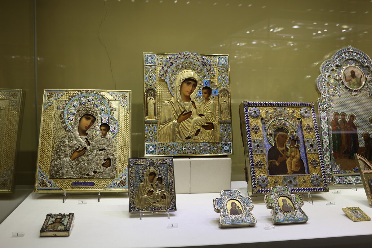 Иконы в музее Фаберже - Ольга 