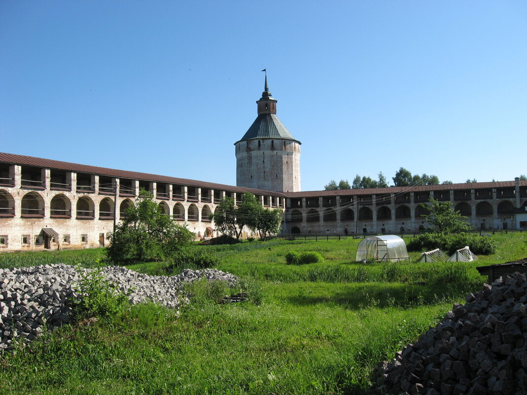 Кирилло-Белозерский монастырь - Надежда 