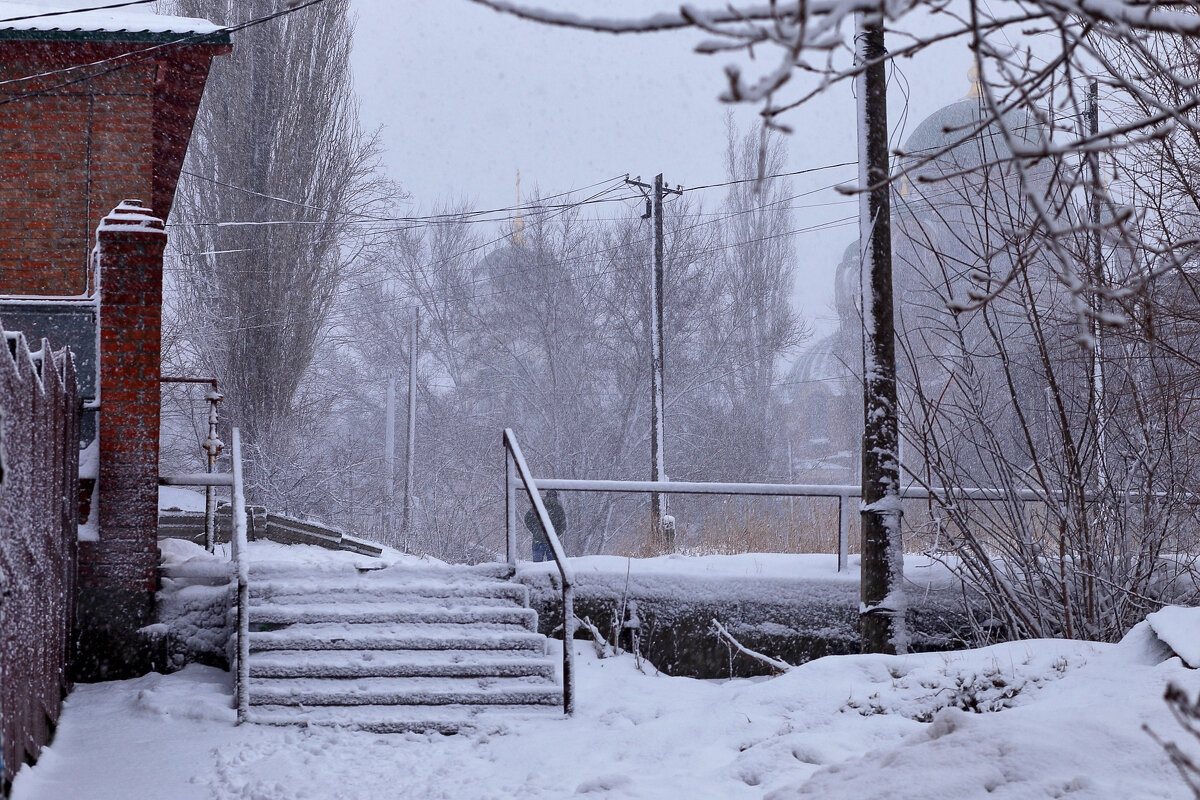 Снег в городе - Юрий Гайворонский
