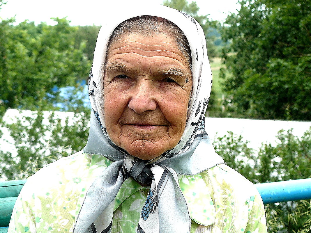 Бабушка  села - олег свирский 