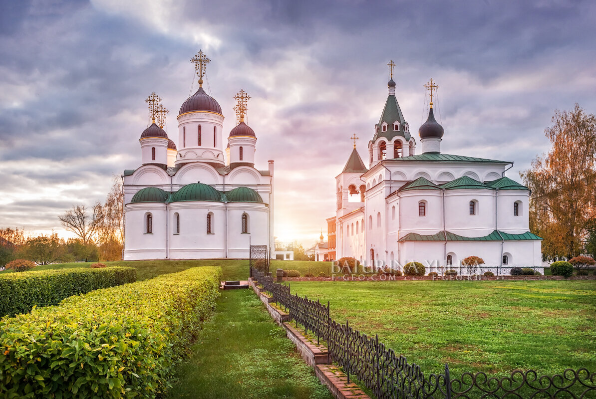 Преображенский собор и Покровская церковь - Юлия Батурина