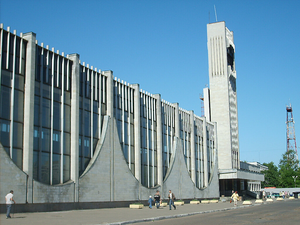 Здание железнодорожного вокзала - Владимир Никольский (vla 8137)