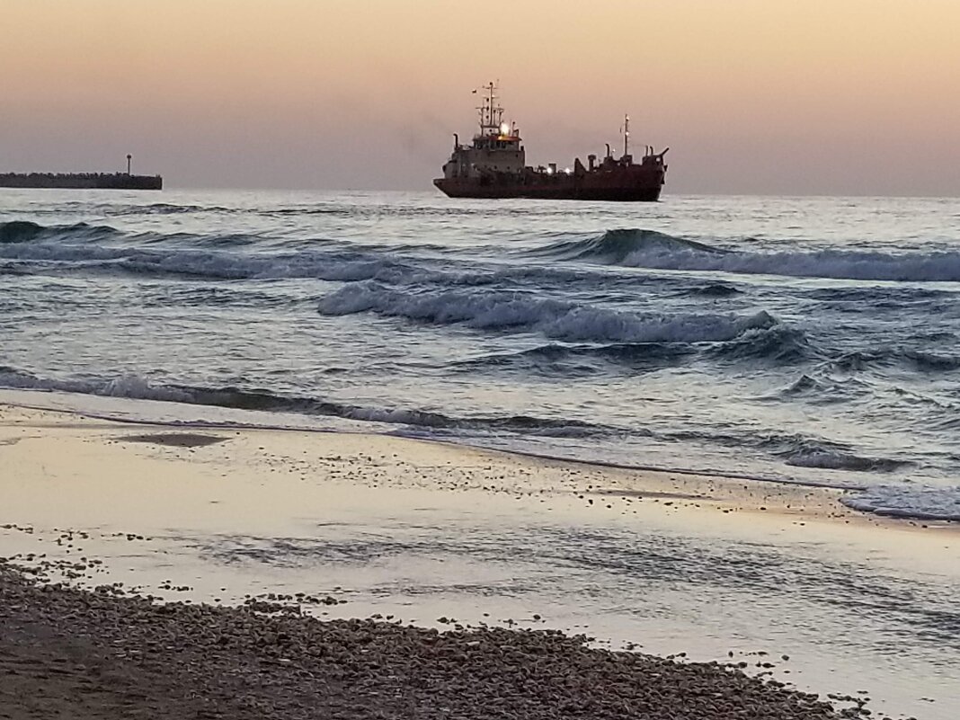 Вечером вид на море. - Светлана Хращевская