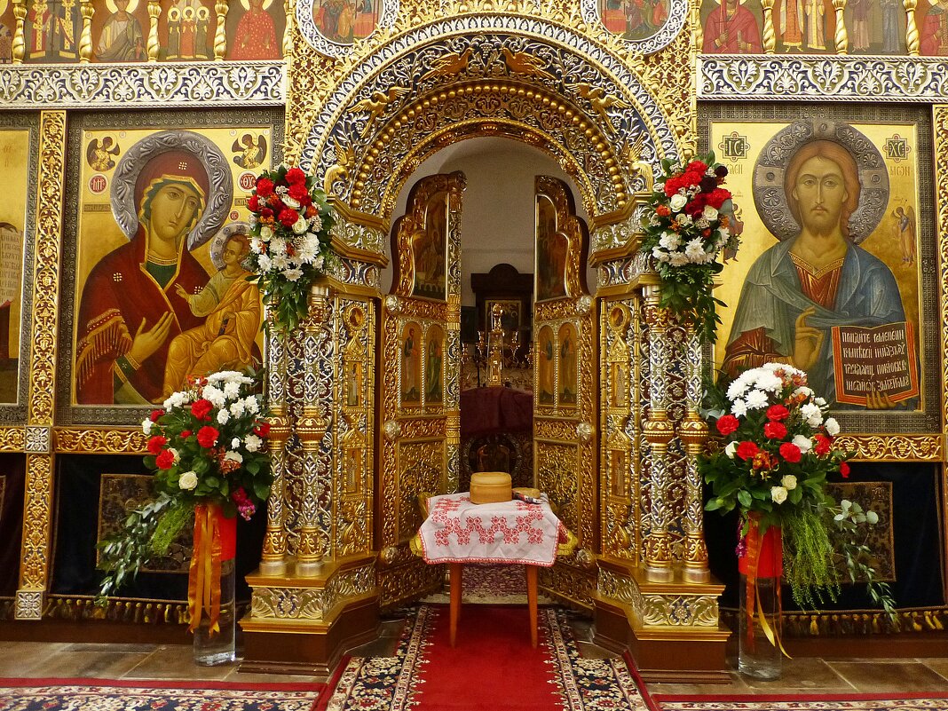 Церковь Троицы в Хохловке - Лидия Бусурина