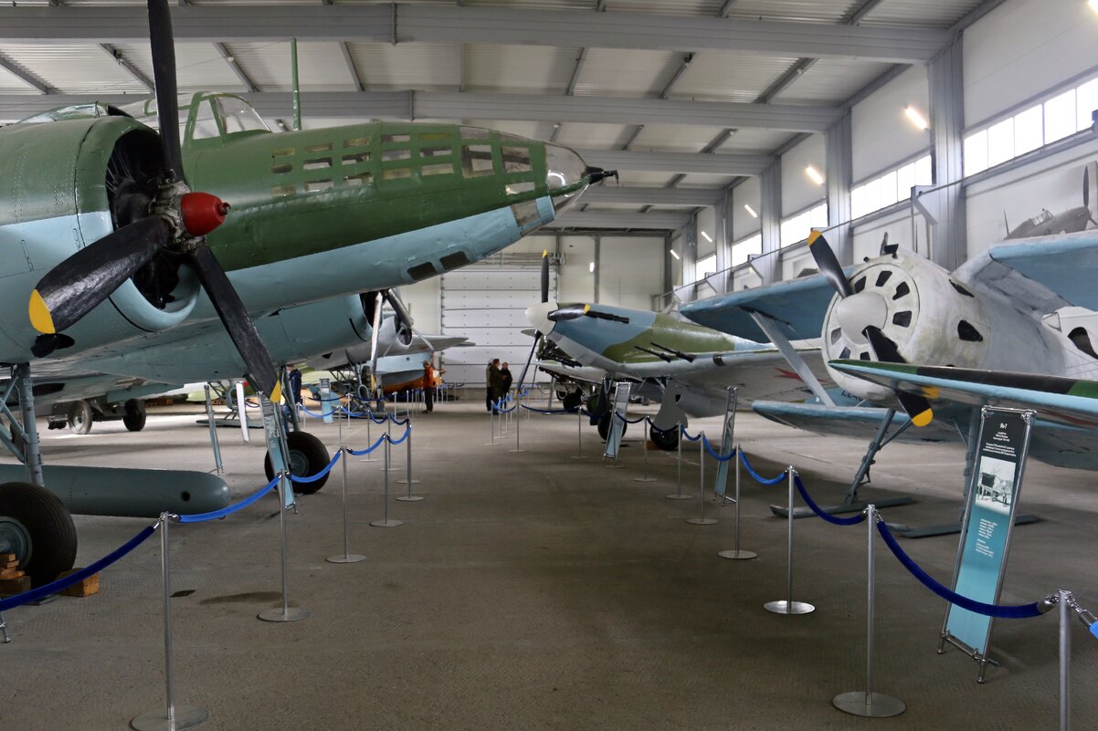 В музее авиации Северного флота - Ольга 