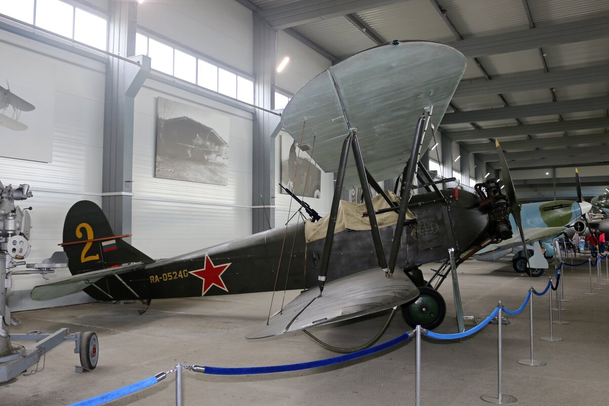 В музее авиации Северного флота - Ольга 
