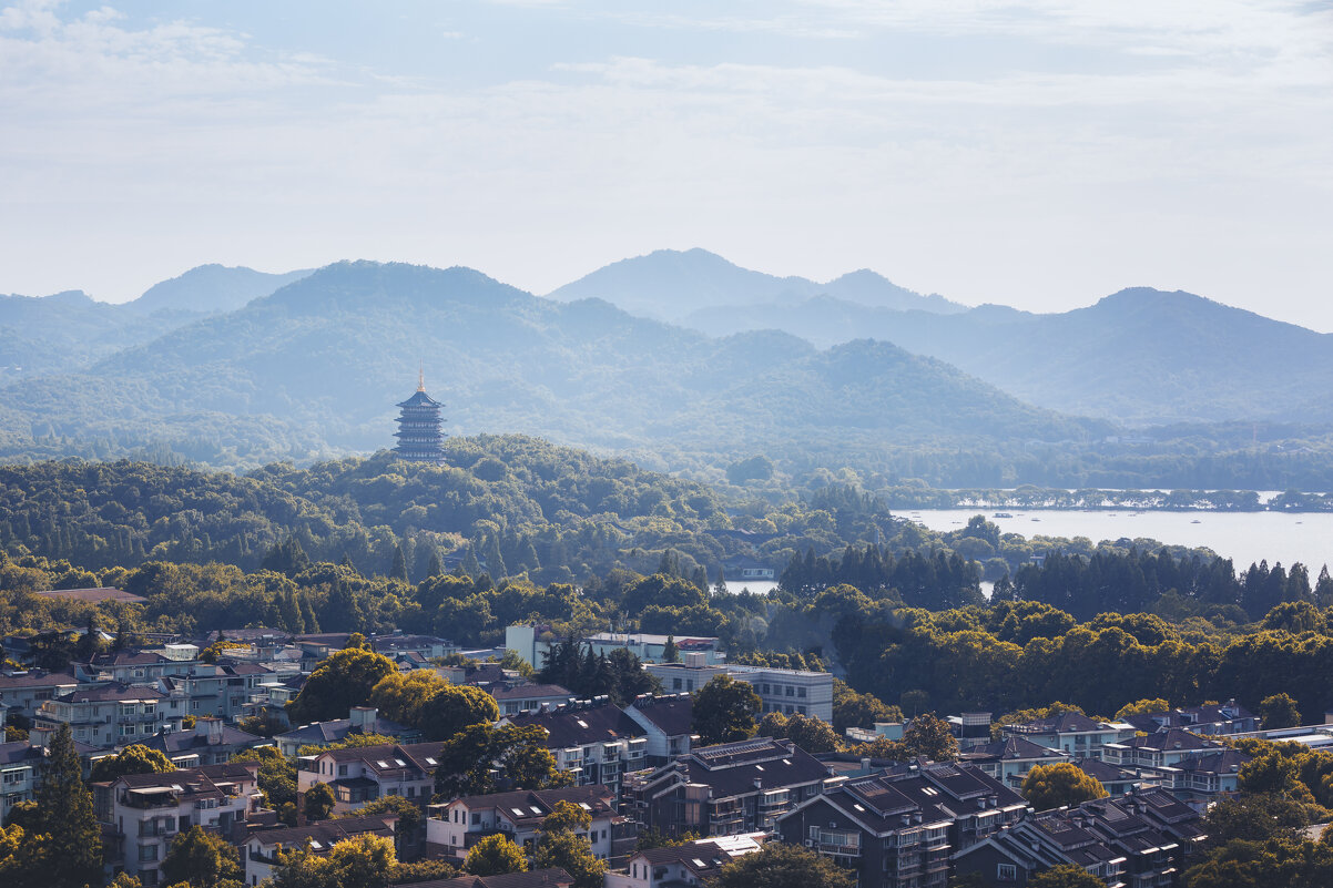 Пагода Лэйфэн и озеро Сиху в Ханчжоу - Дмитрий 