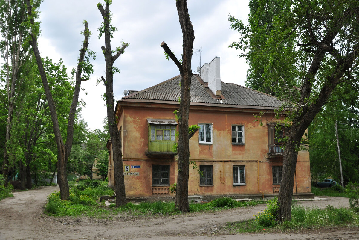 На улице Солнечной в пасмурный день - Татьяна Машошина