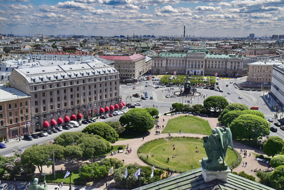 спб исаакиевская площадь