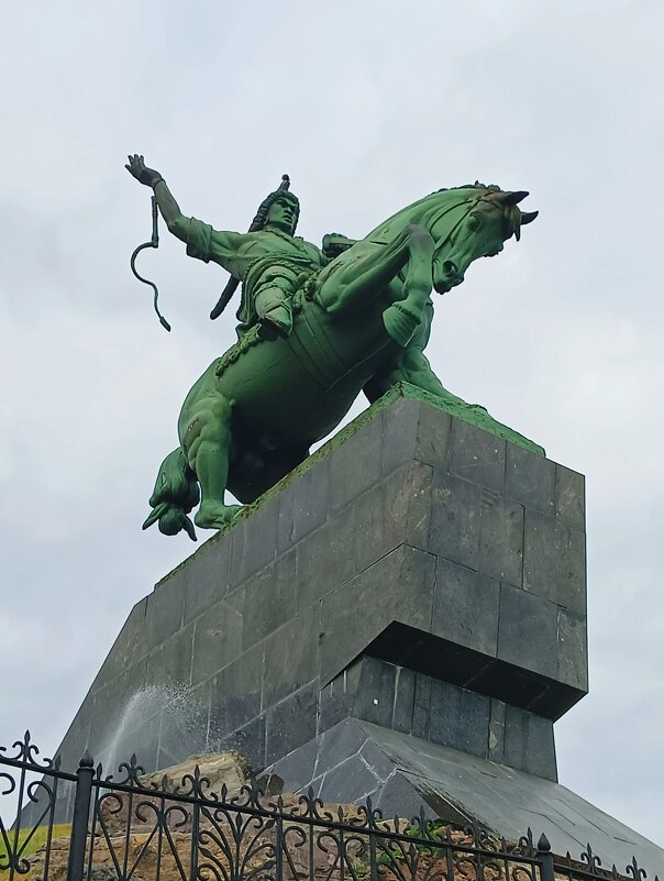 Памятник Салавату Юлаеву - ольга хакимова