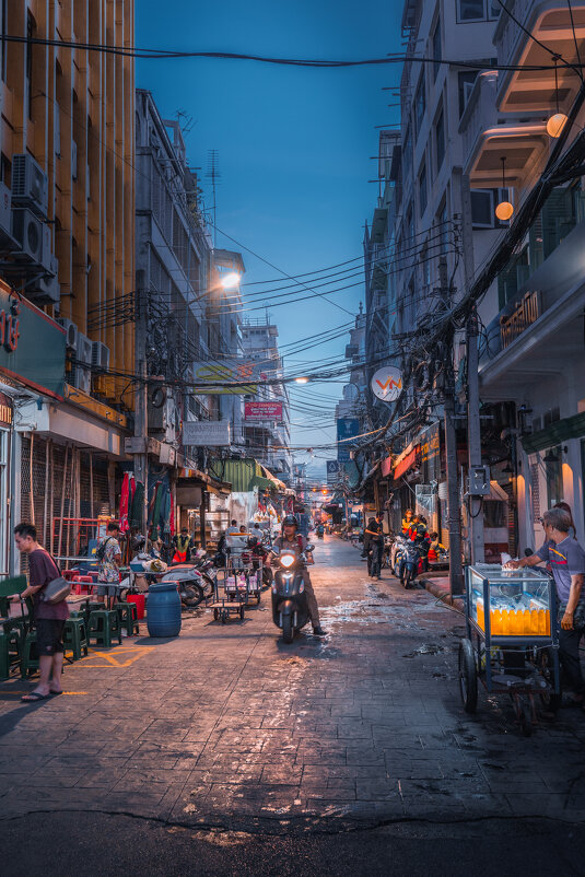 Ночная жизнь в Бангкоке - Дмитрий 