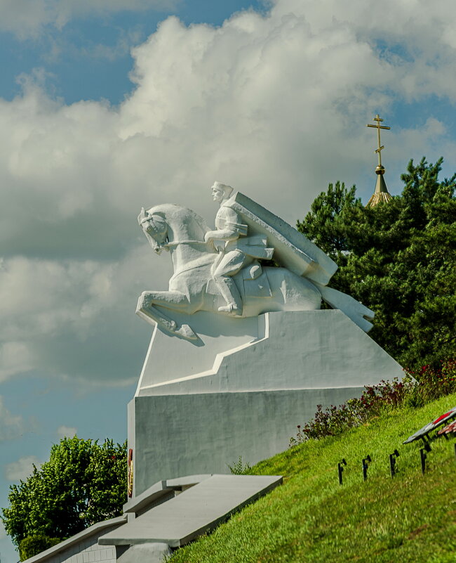 Памятник героям - казакам в Кущевской. - Юрий ЛМ