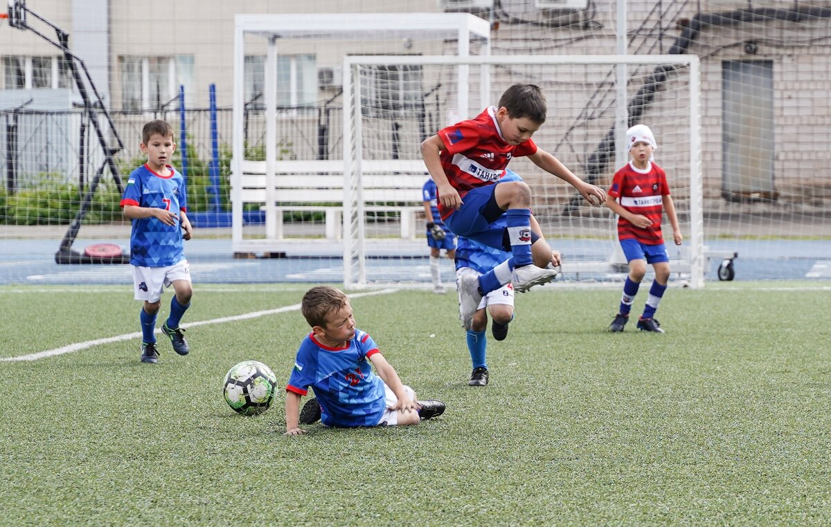 Детский турнир по футболу - Иван Губин