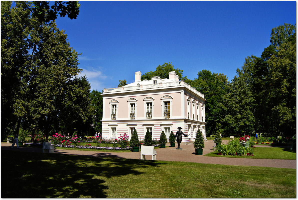 Дворец Петра III - Лариса С.