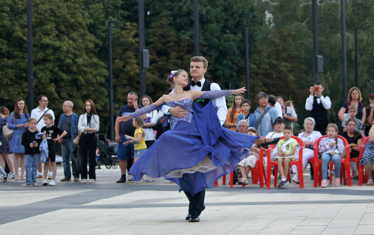 На концерте ко Дню города - Елена Кирьянова