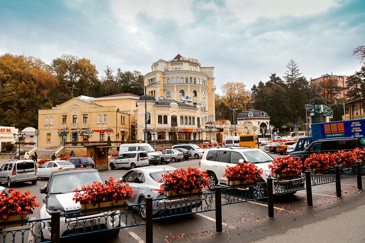 **** - Александр Смольников