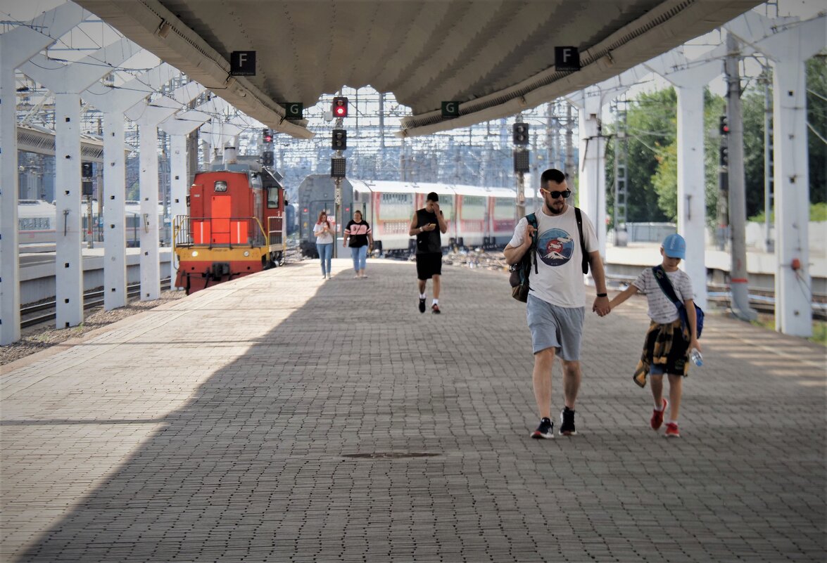 Платформа Московского вокзала - Магомед .