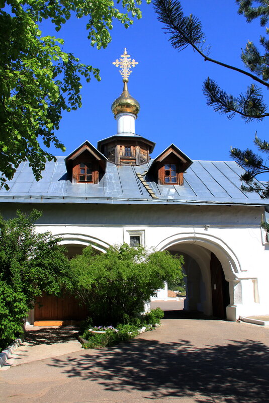 Монастырь - Vlad Сергиевич