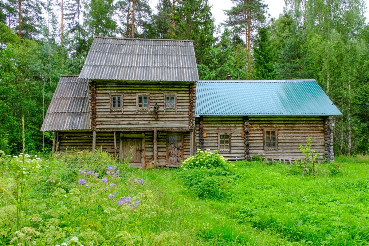 Второе (из трёх) дом в селе Архангельское - Георгий А