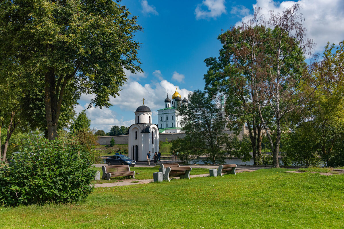 *** - Дмитрий Лупандин