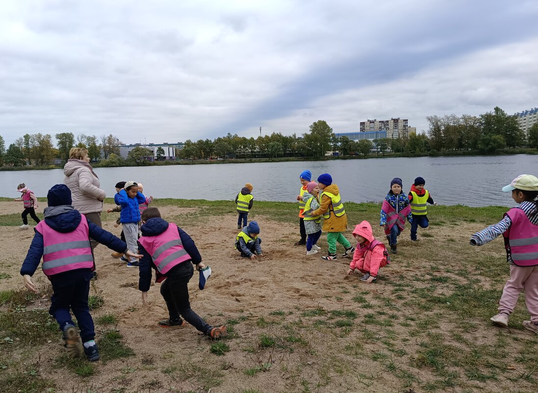 Детские игры в парке - Мария Васильева