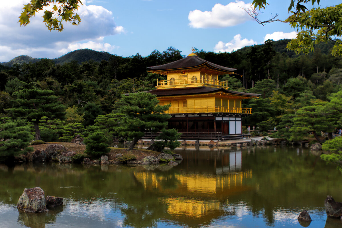 Буддийский храм Золотой Павильон, Киото, Япония - Олег Ы