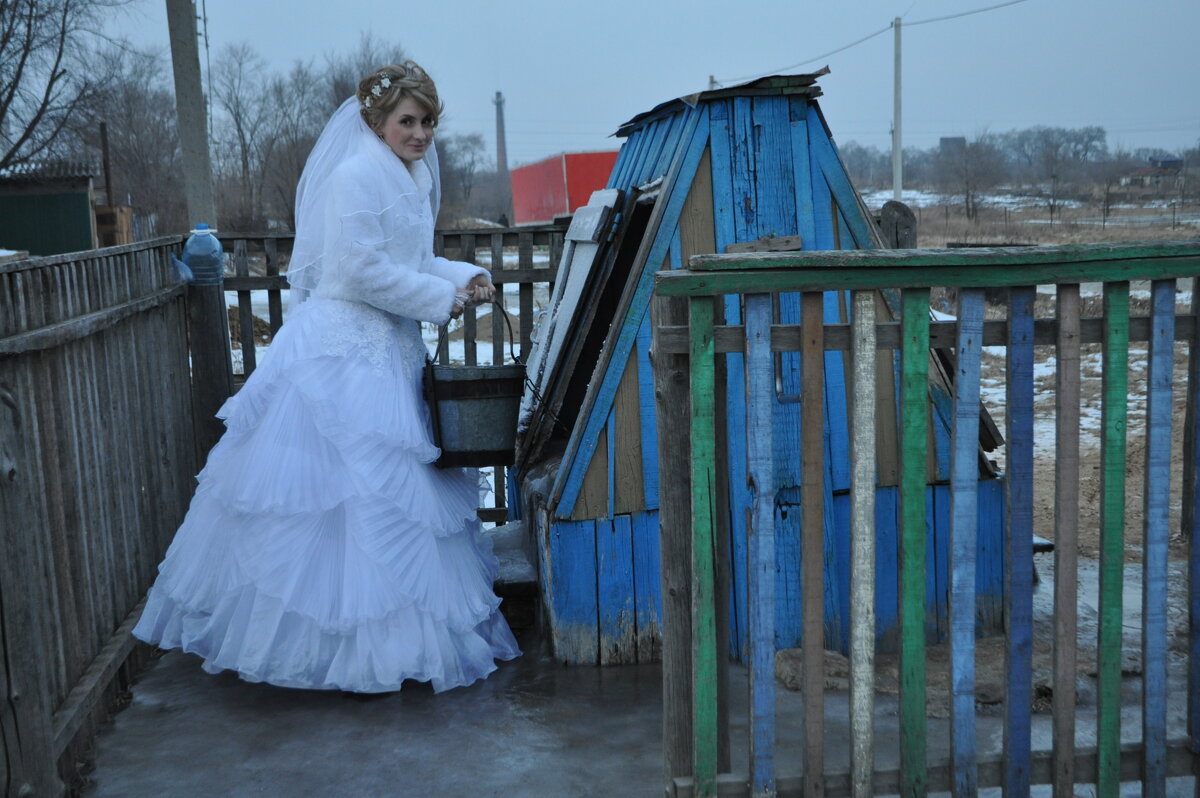 Невеста у колодца - AngussGrand Gusev