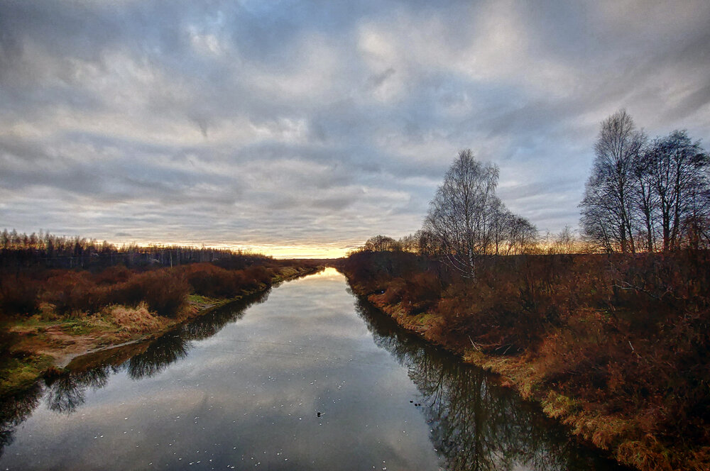 Река Могоча. Вид с моста - Николай Дергачев