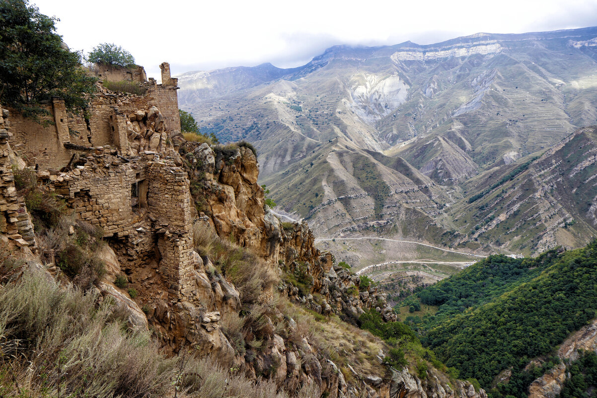 Гамсутль – аул-призрак, спрятанный в горах Дагестана - Oleg S