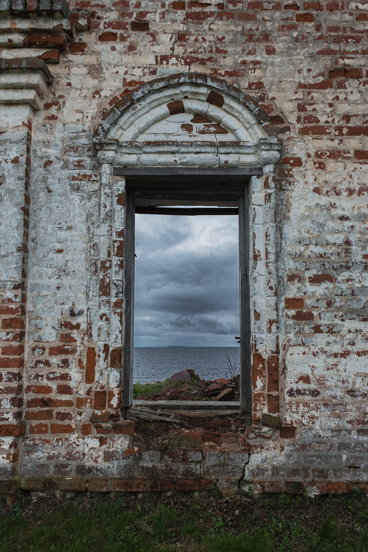Окно с видом на Волгу - Galina 
