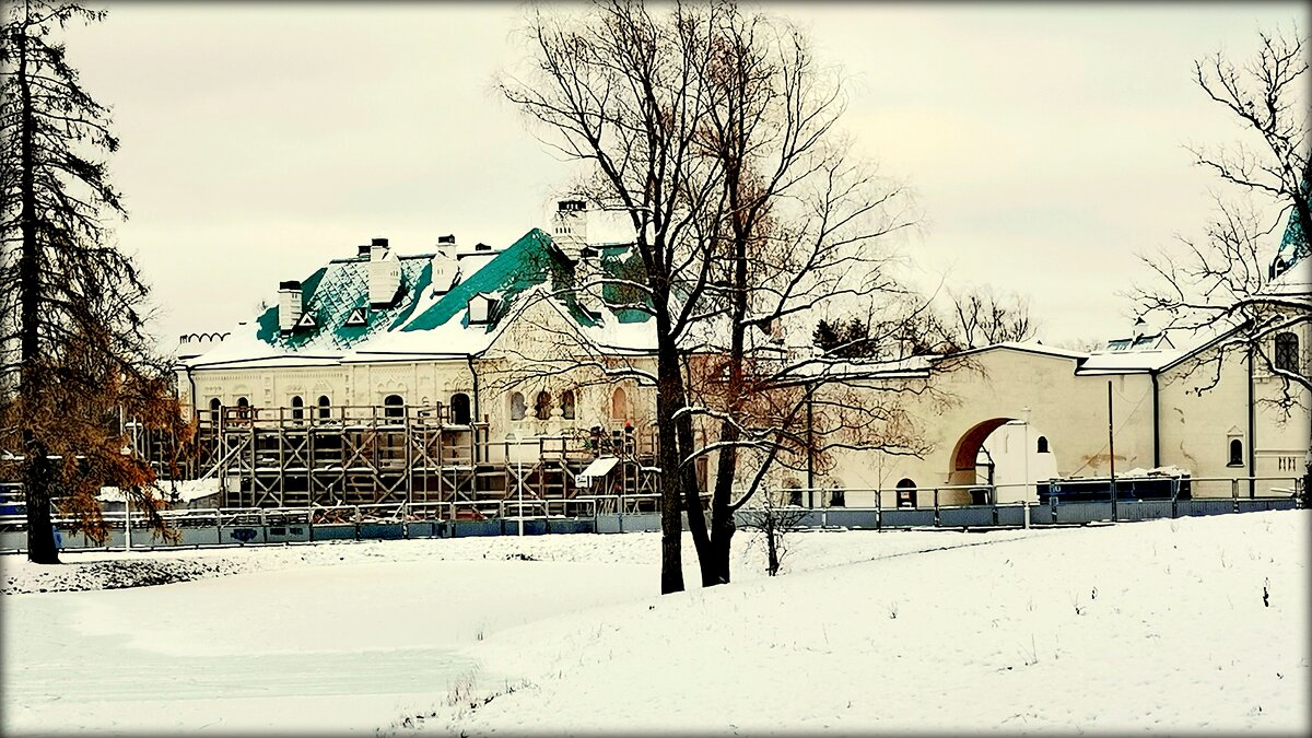 Фёдоровский городок,  Белая палата - Сергей 