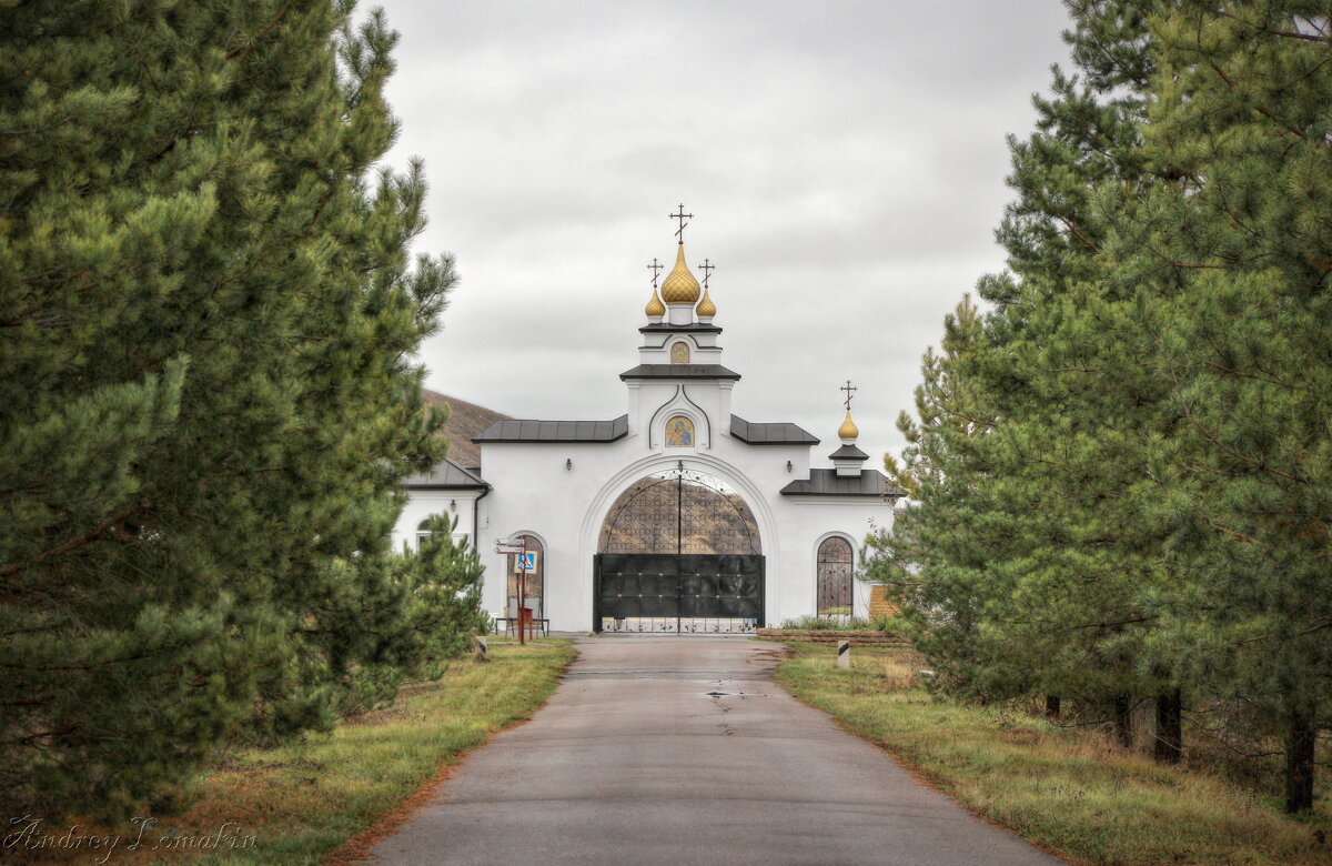 Костомаровский Спасский женский монастырь - Andrey Lomakin