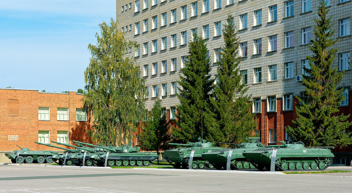 Новосибирское высшее военное командное училище :: Дмитрий Конев –  Социальная сеть ФотоКто