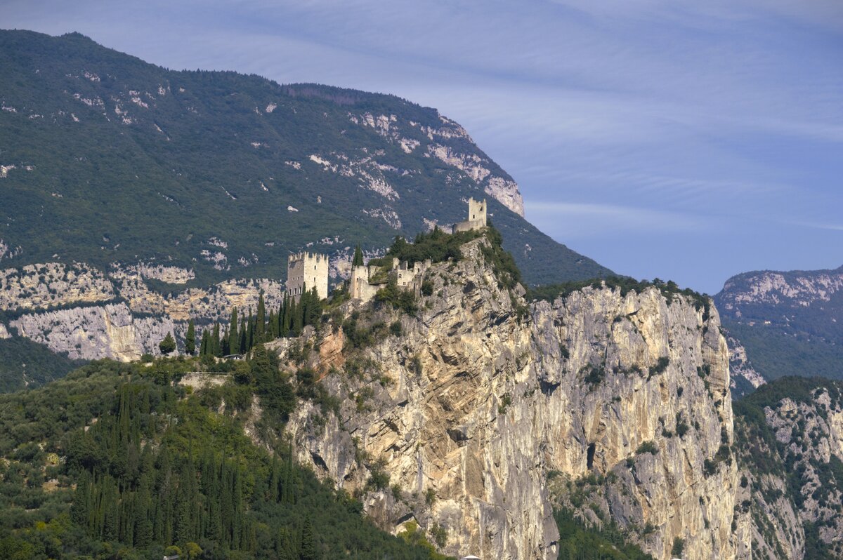замок в Альпах - Viktorija Minajeva