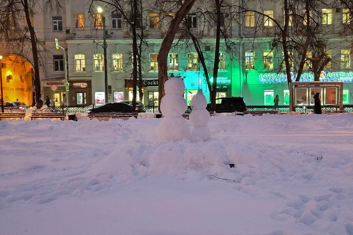 Фонтан со снеговиками - Татьяна 